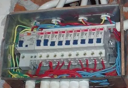 詳解空氣開關與漏電開關的原理及區別