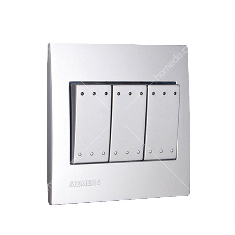 西门子(SIEMENS)灵致azio系列<em style='color:red'>三位</em><em style='color:red'>单控带荧光开关</em>金属银图片