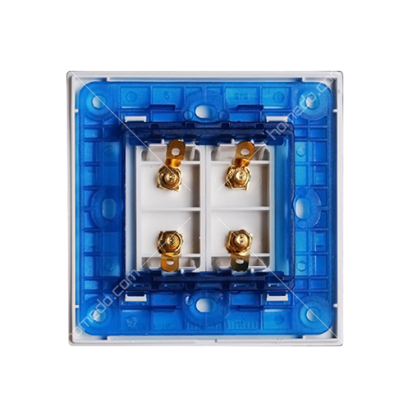 西门子(SIEMENS)<em style='color:red'>灵致</em>azio系列<em style='color:red'>四接线柱</em><em style='color:red'>音响插座</em>雅白色图片