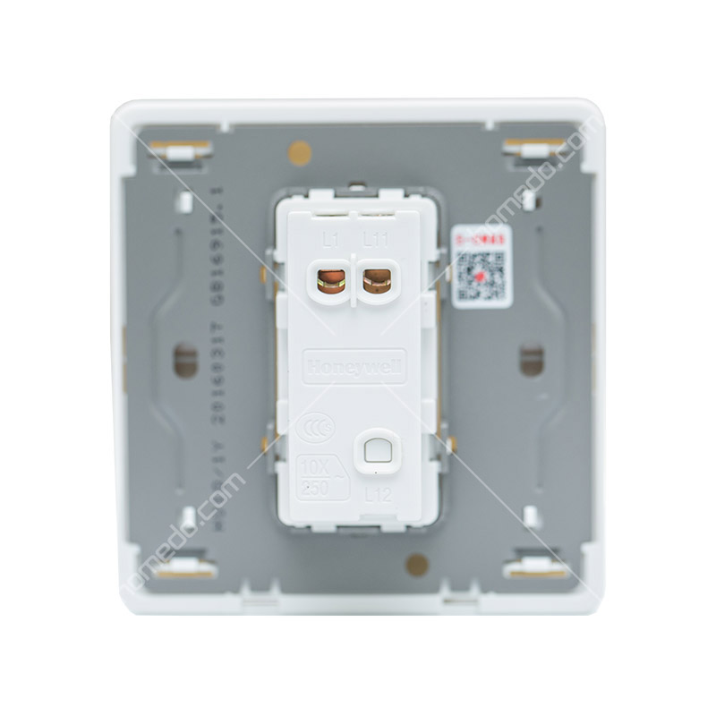 霍尼韦尔(HONEYWELL)HU1Q/2Y 优雅系列开关插座 雅<em style='color:red'>白色</em><em style='color:red'>一开</em><em style='color:red'>双</em>控图片