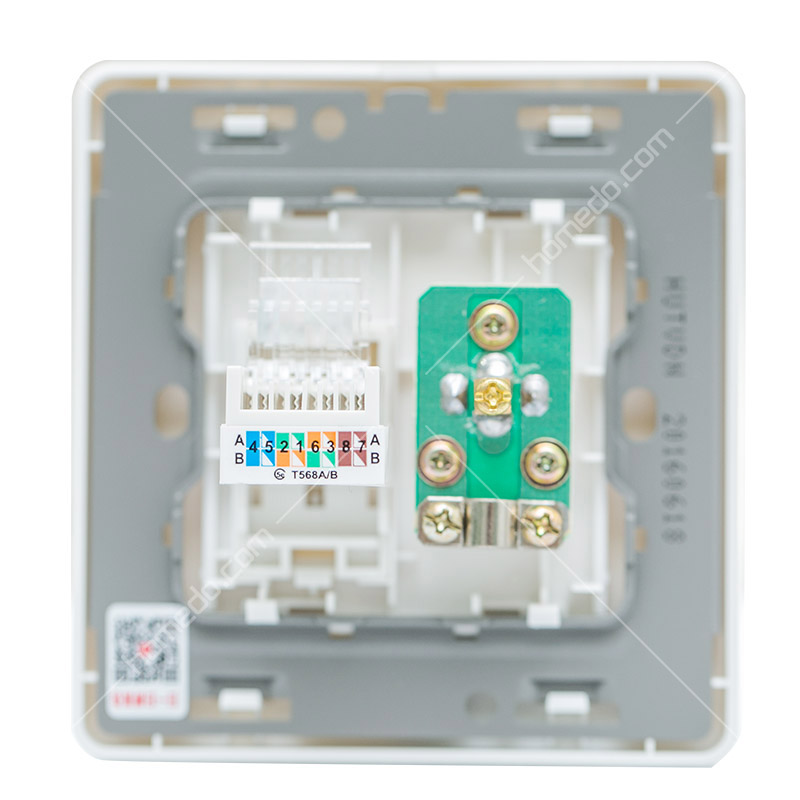 霍尼韦尔(HONEYWELL)HUTVDN 优雅系列开关插座 雅<em style='color:red'>白色</em>电视<em style='color:red'>电脑插</em>图片
