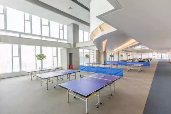 中国智能建筑之腾讯新总部滨海大厦的健身房